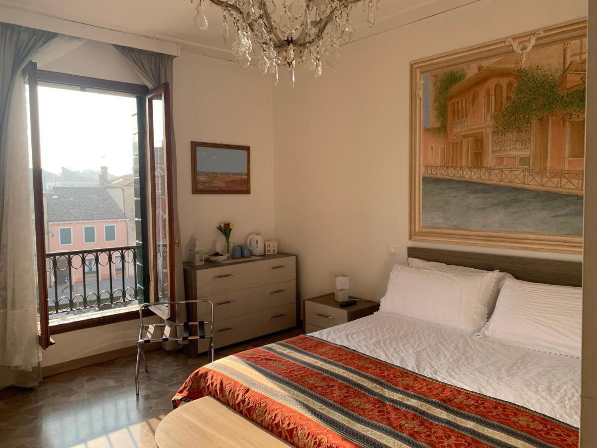 My Friends Canal View Bed & Breakfast Venetië